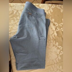 Figs Kade Cargo Scrub pants